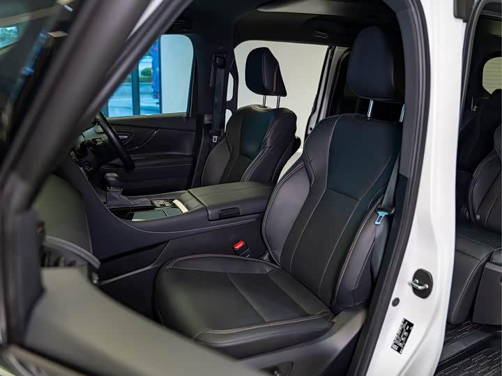 Фото 10 - Toyota Alphard