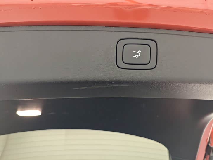 Фото 10 - Nio Onvo L60