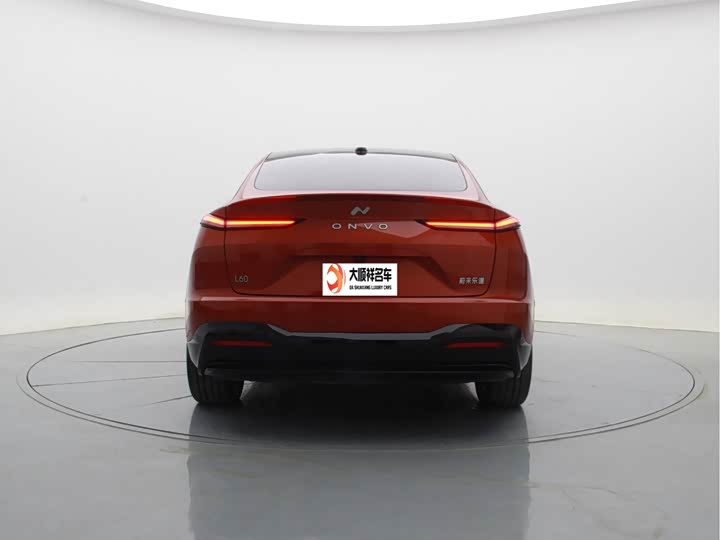 Фото 3 - Nio Onvo L60