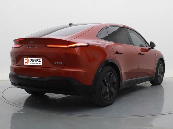 Фото 4 - Nio Onvo L60