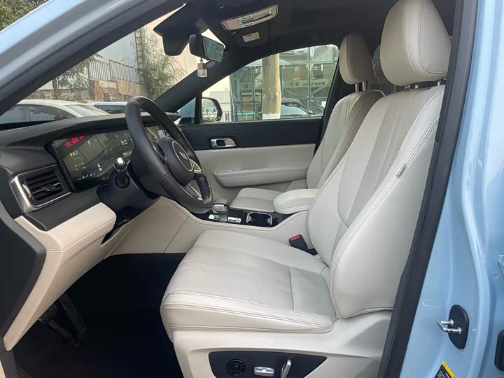 Фото 7 - LiXiang One