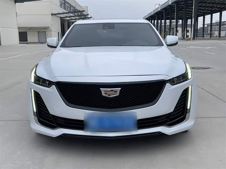 Фото 6 - Cadillac CT5