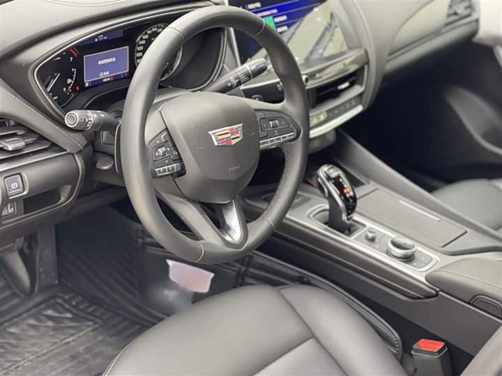 Фото 9 - Cadillac CT5