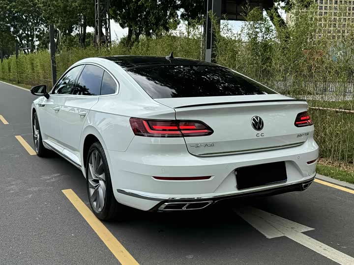 Фото 4 - Volkswagen CC