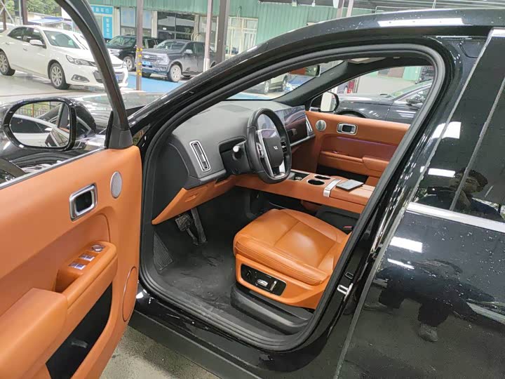 Фото 3 - LiXiang L8