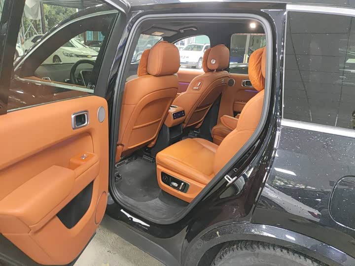 Фото 4 - LiXiang L8