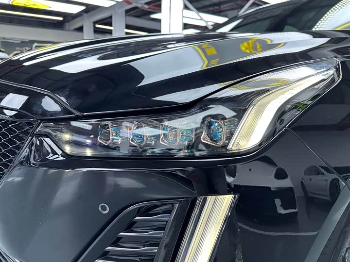 Фото 21 - Cadillac CT5