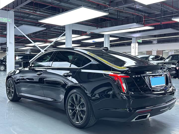Фото 24 - Cadillac CT5