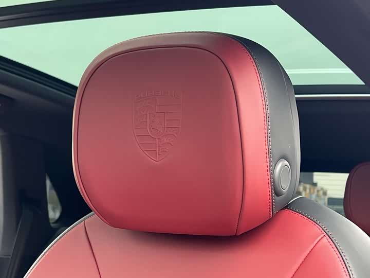 Фото 16 - Porsche Cayenne