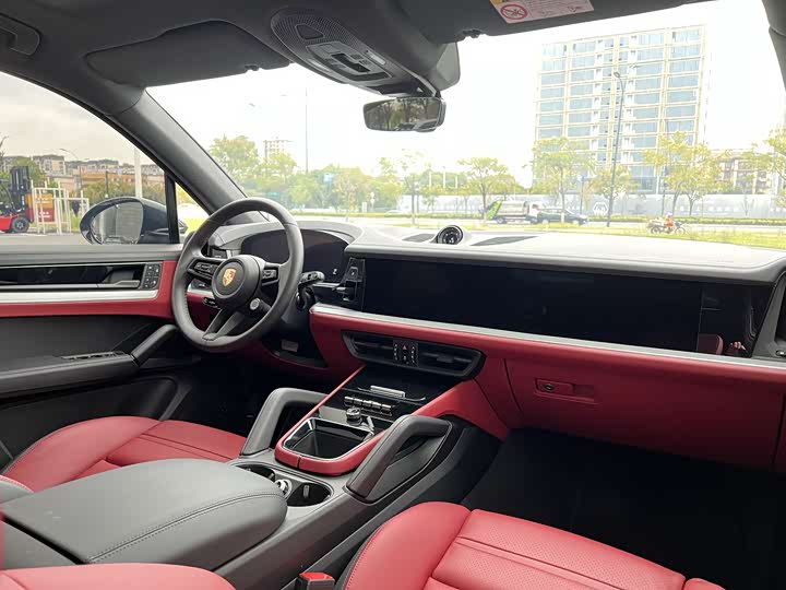 Фото 9 - Porsche Cayenne