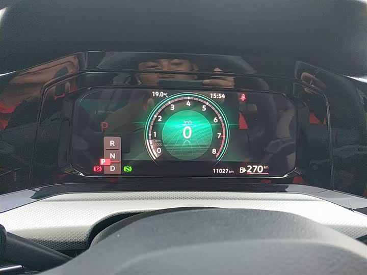 Фото 12 - Volkswagen Golf