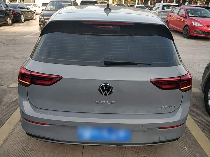 Фото 6 - Volkswagen Golf