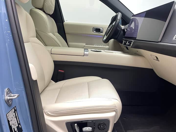 Фото 15 - LiXiang L7