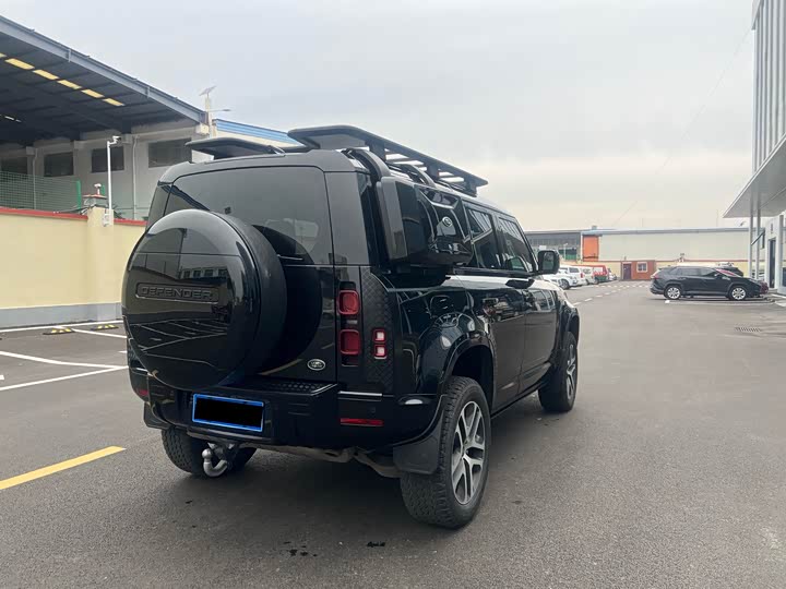 Фото 16 - Land Rover Defender