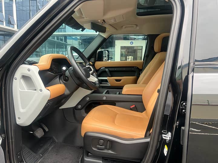 Фото 3 - Land Rover Defender