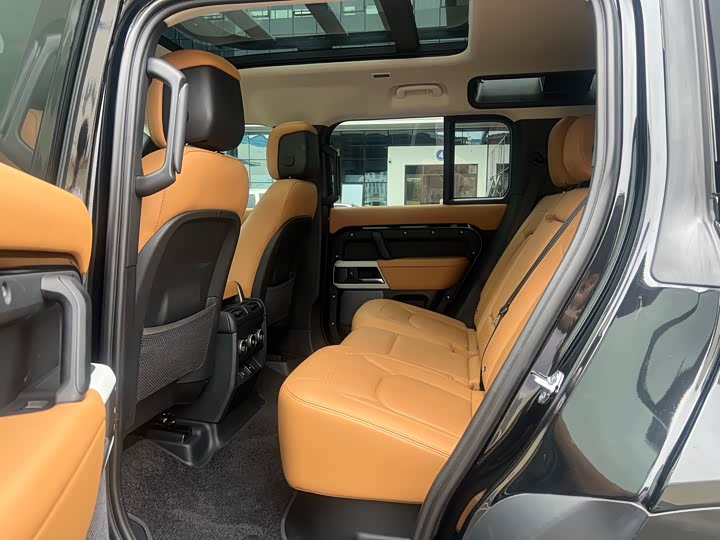 Фото 5 - Land Rover Defender