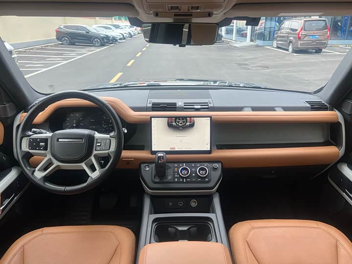 Фото 6 - Land Rover Defender