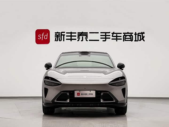 Фото 2 - Xiaomi YU7