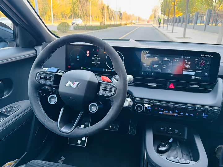 Фото 11 - Hyundai Ioniq 5 N