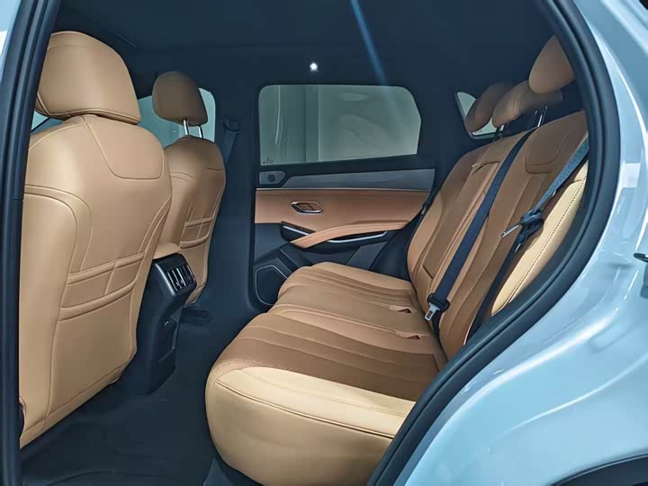 Фото 6 - BYD Song L DM-i Hybrid