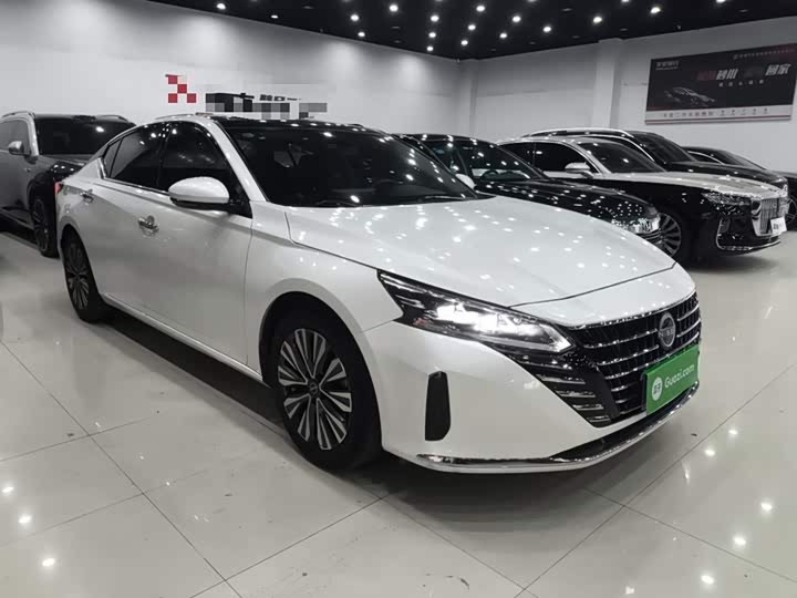 Фото 4 - Nissan Teana