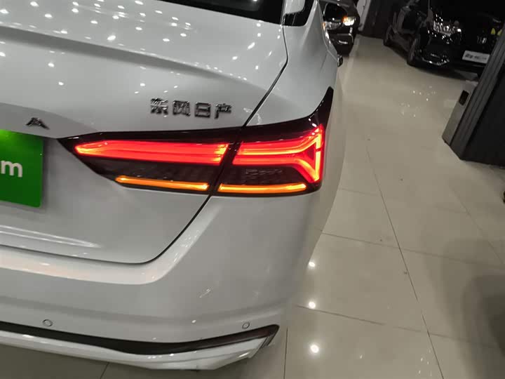 Фото 8 - Nissan Teana