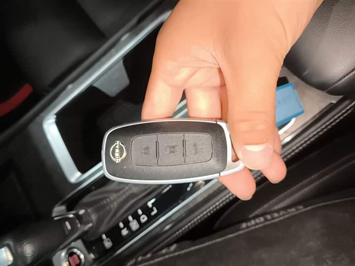 Фото 9 - Nissan Teana