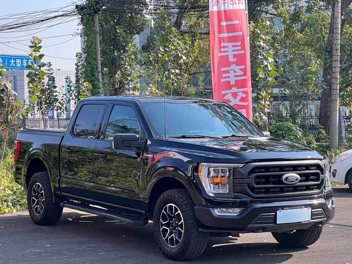 Фото 3 - Ford F-150 Raptor