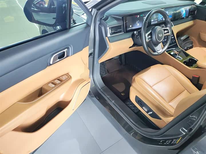 Фото 16 - LiXiang One