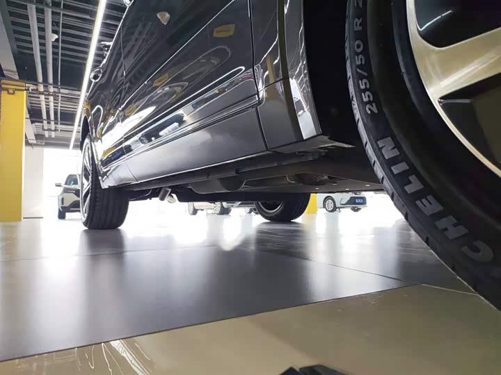 Фото 21 - LiXiang One