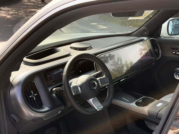 Фото 9 - Smart #5