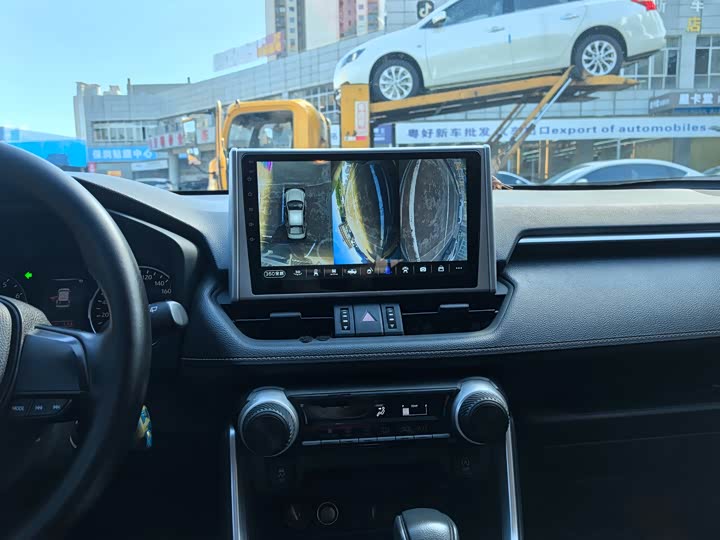 Фото 15 - Toyota Wildlander