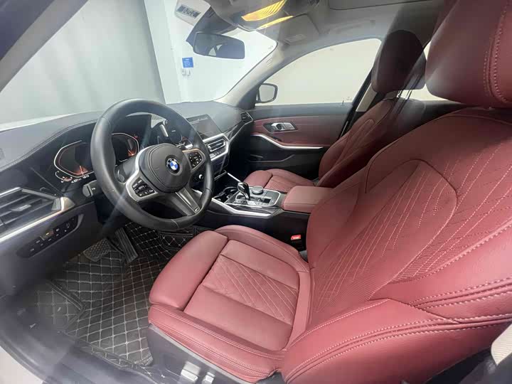 Фото 4 - BMW 3 Series