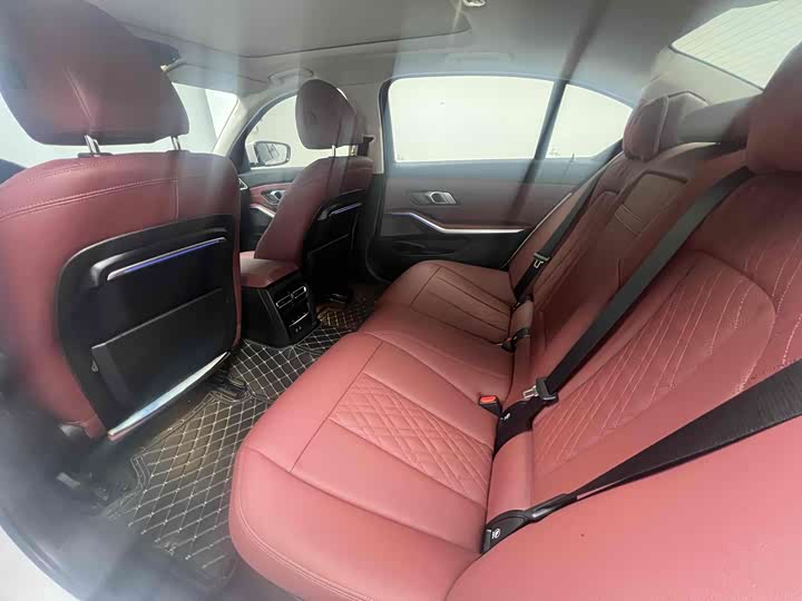 Фото 7 - BMW 3 Series