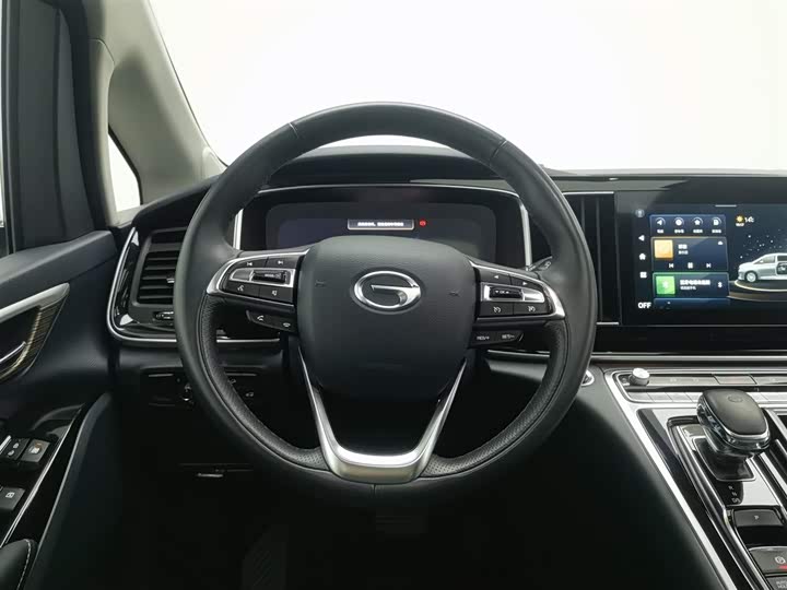 Фото 11 - GAC Trumpchi M8