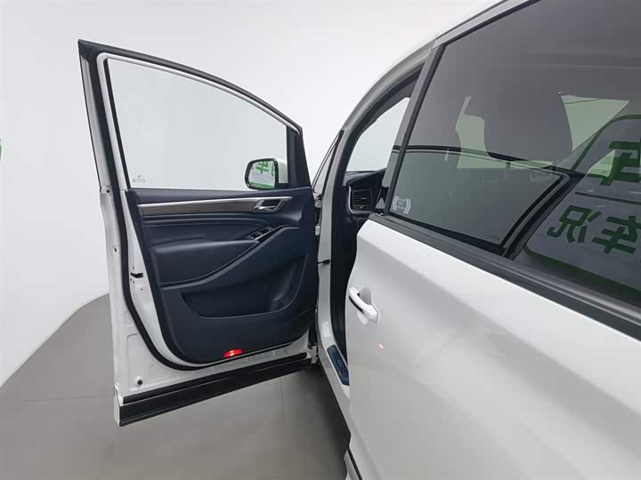 Фото 8 - GAC Trumpchi M8