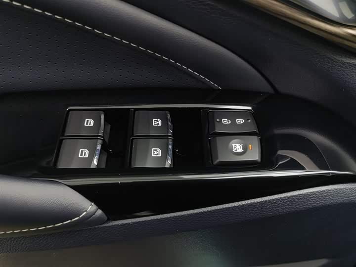 Фото 9 - GAC Trumpchi M8