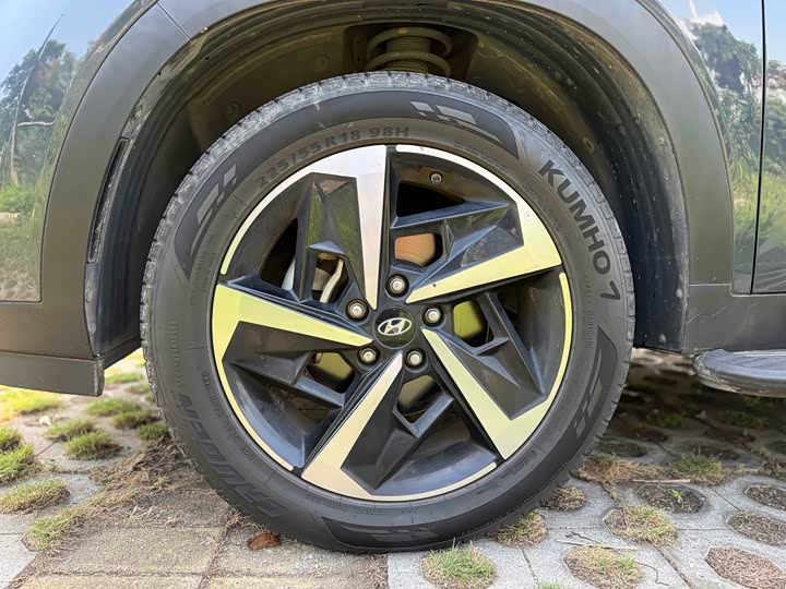 Фото 9 - Hyundai ix35 (Mufasa)