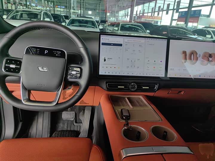 Фото 10 - LiXiang L8