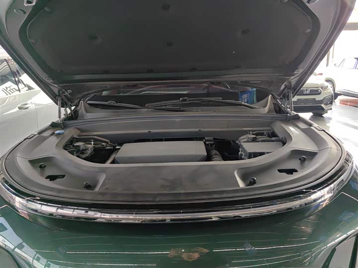 Фото 20 - LiXiang L8