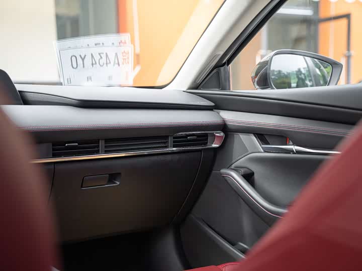 Фото 15 - Mazda 3 (Axela)