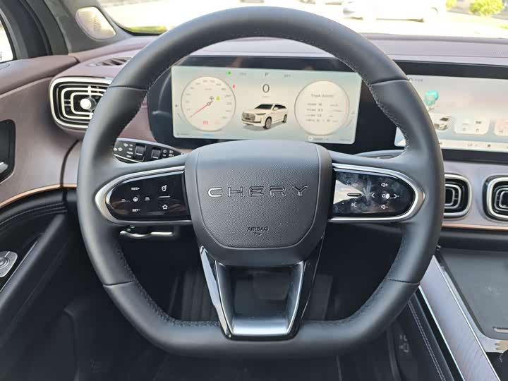 Фото 9 - Chery Tiggo 9