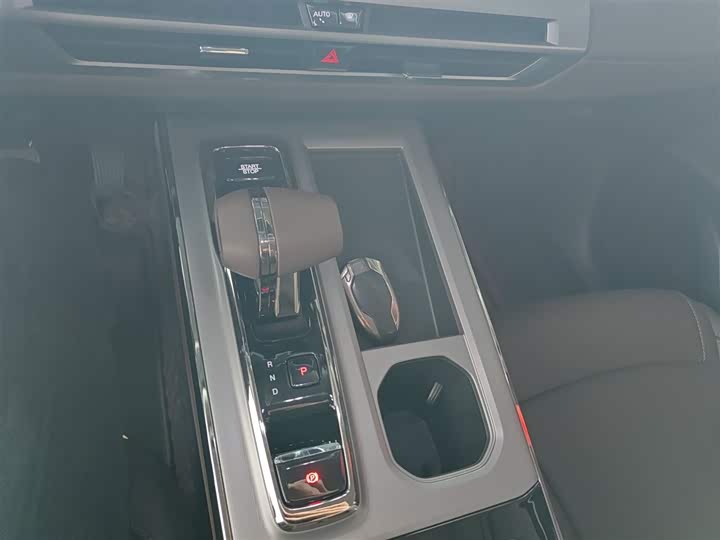 Фото 14 - GAC Trumpchi GS4