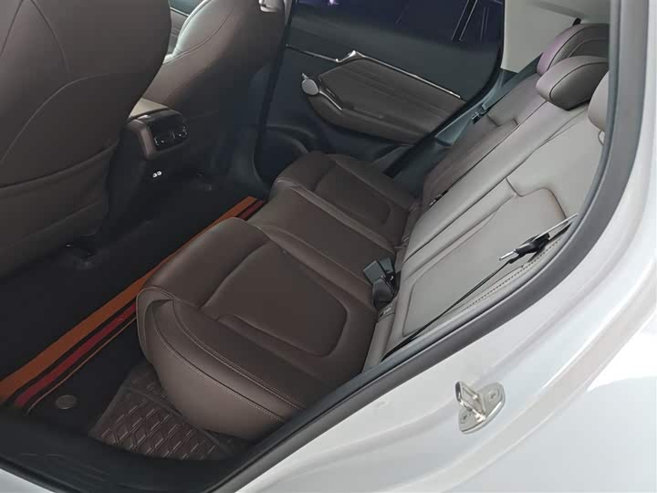 Фото 17 - GAC Trumpchi GS4