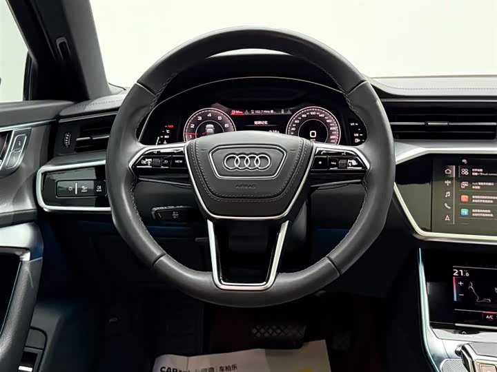 Фото 26 - Audi A6L