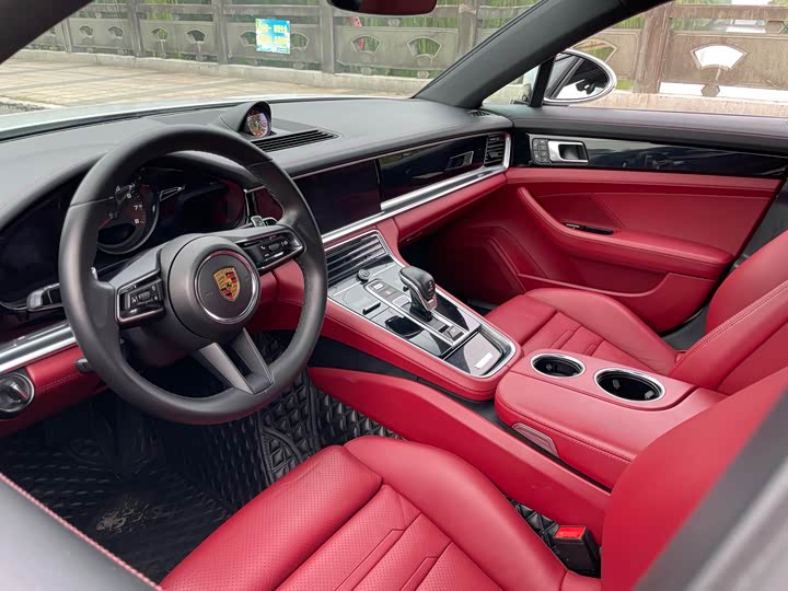 Фото 6 - Porsche Panamera