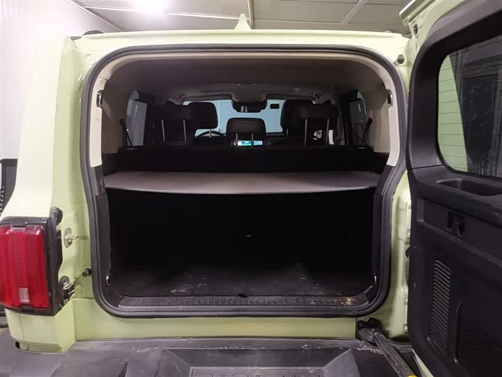 Фото 9 - Tank 300