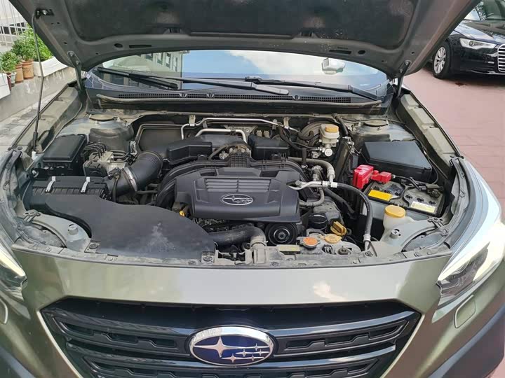 Фото 11 - Subaru Outback