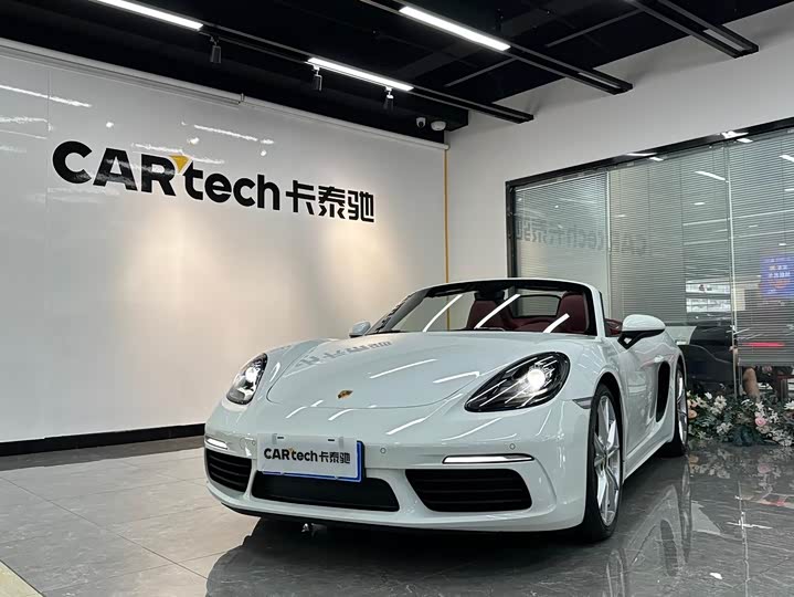 Фото 1 - Porsche 718