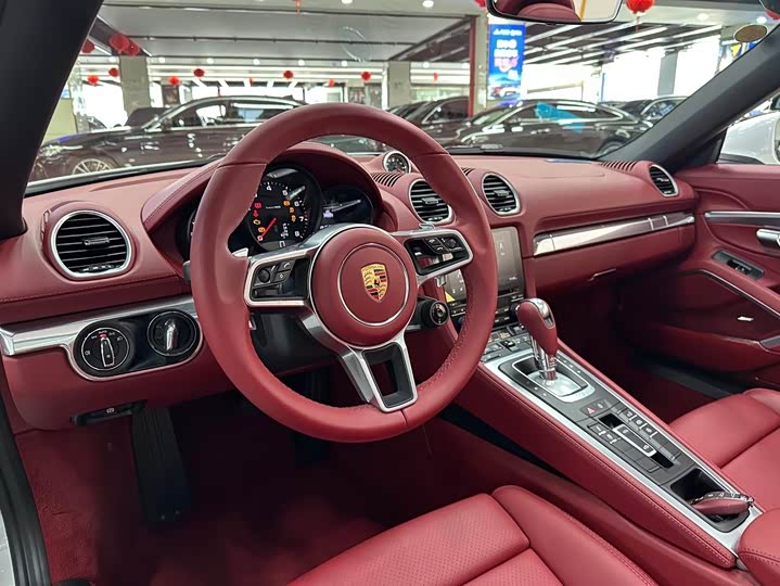 Фото 10 - Porsche 718